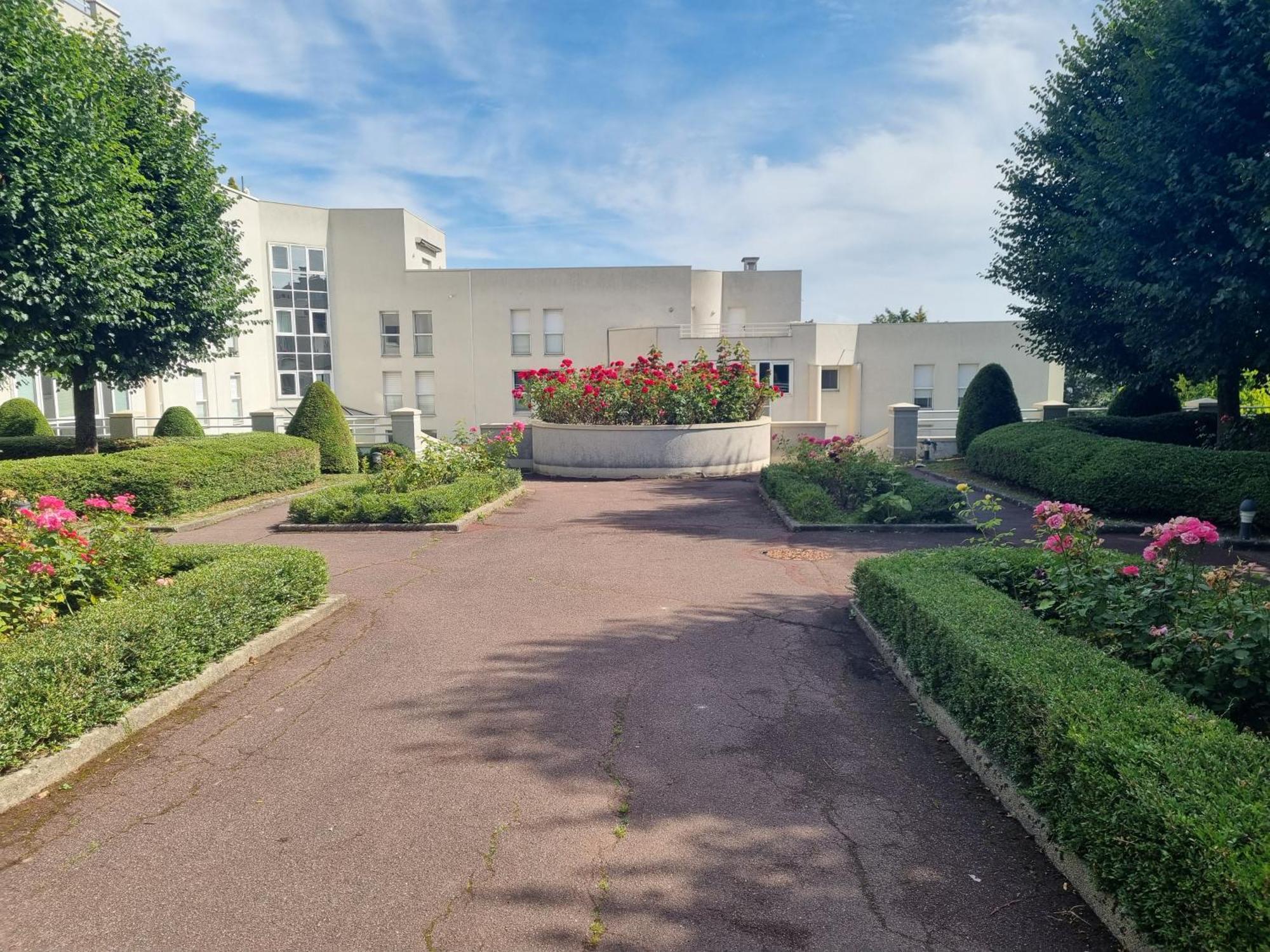 Séjour chez l'habitant Avec Sdb Et Toilettes Privatives Rosny-Sous-Bois